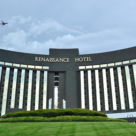 Renaissance St. Louis Airport Hotel Berkeley Esterno foto