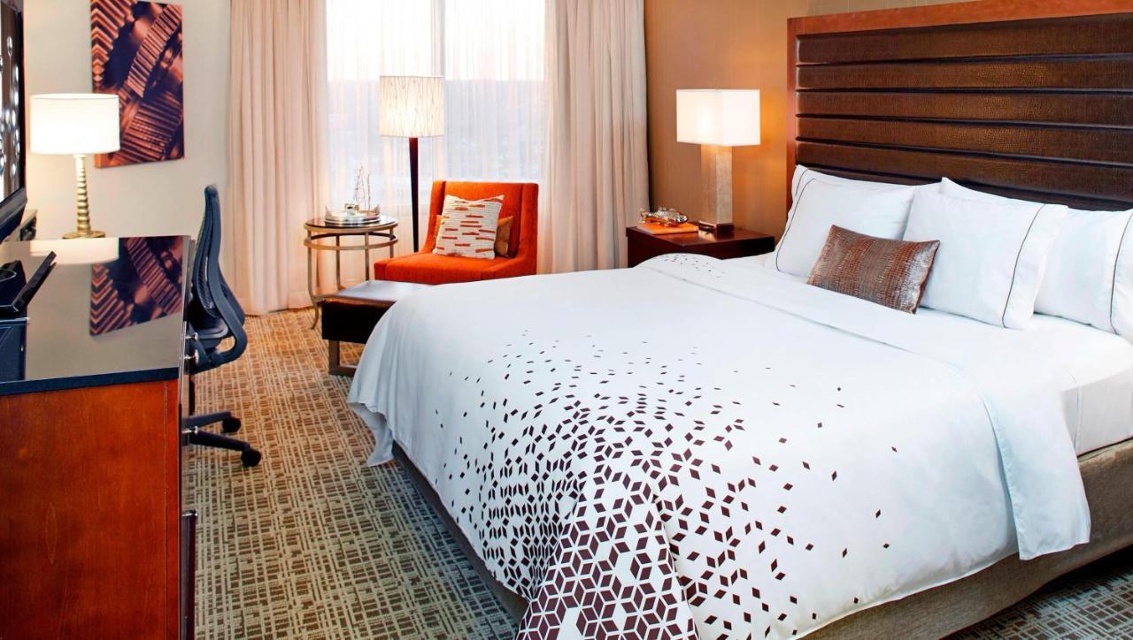 Renaissance St. Louis Airport Hotel Berkeley Esterno foto