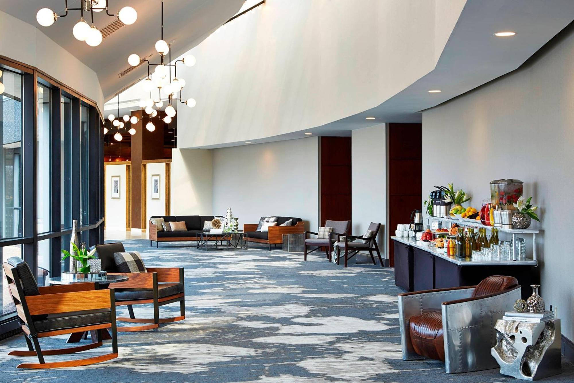Renaissance St. Louis Airport Hotel Berkeley Esterno foto