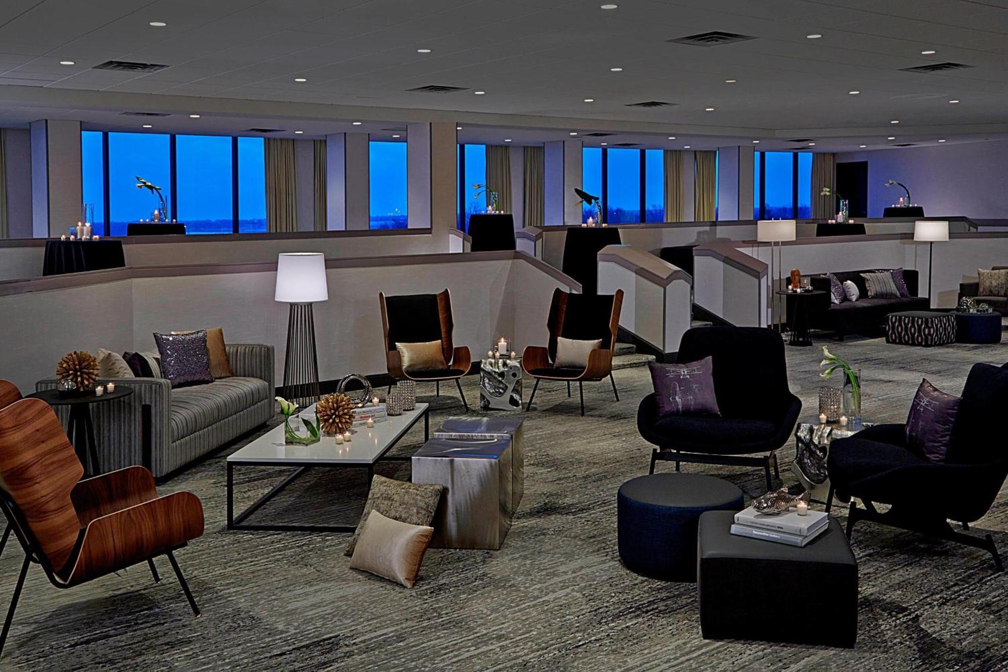 Renaissance St. Louis Airport Hotel Berkeley Esterno foto
