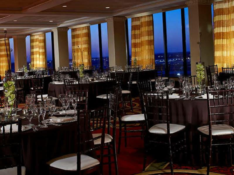 Renaissance St. Louis Airport Hotel Berkeley Esterno foto