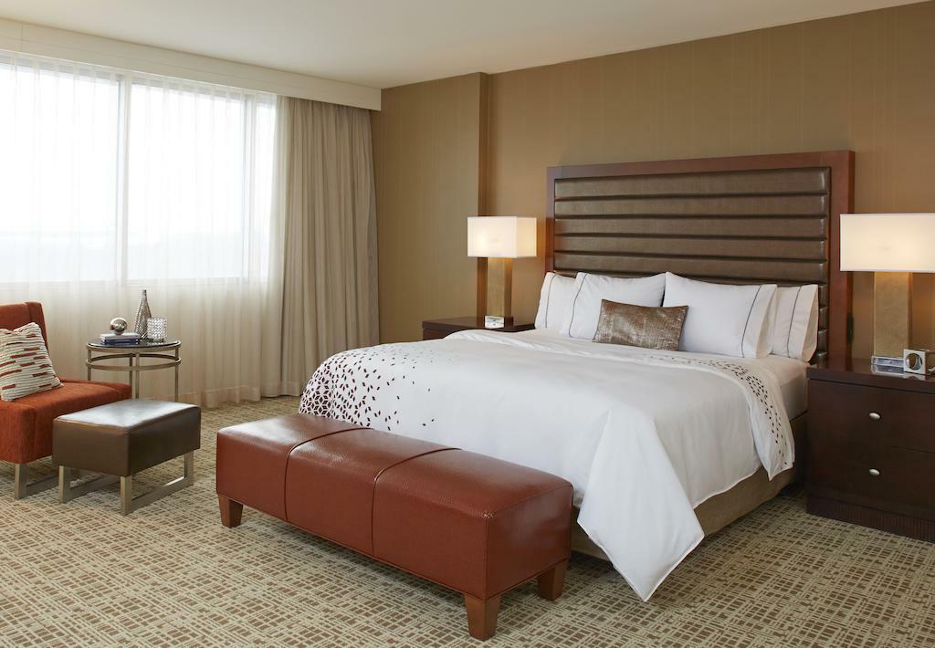 Renaissance St. Louis Airport Hotel Berkeley Esterno foto